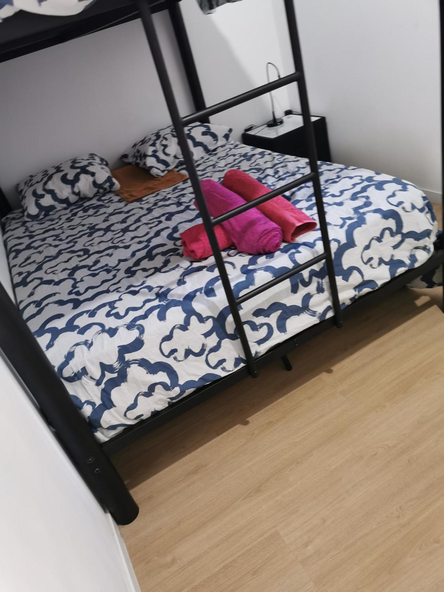Locatif Gare Lille Europe Souvenir Bed & Breakfast Luaran gambar