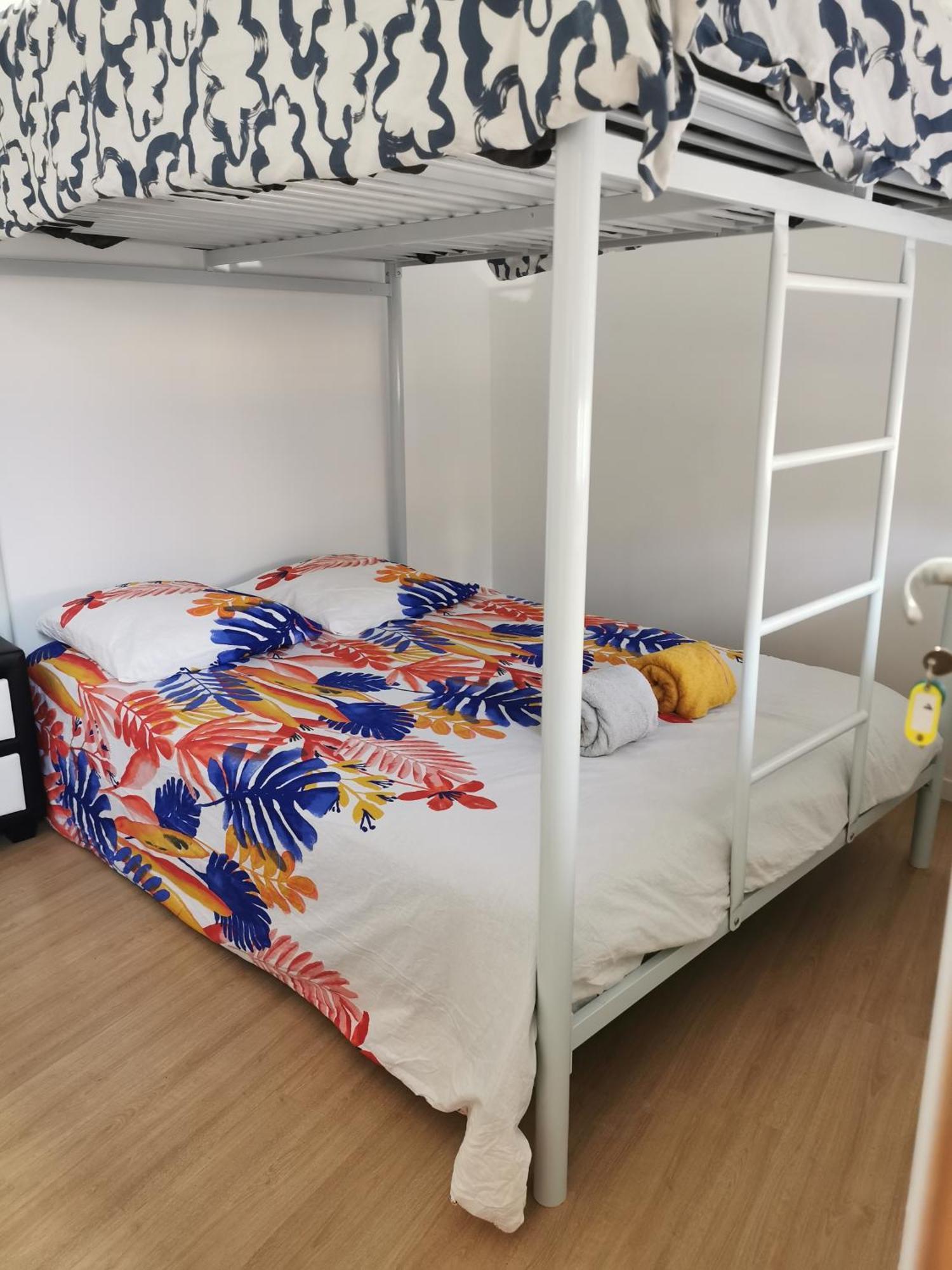 Locatif Gare Lille Europe Souvenir Bed & Breakfast Luaran gambar